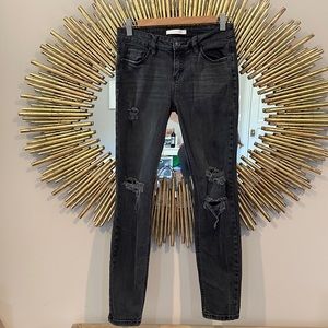 eunina Women's Skinny Ripped Jeans in Black